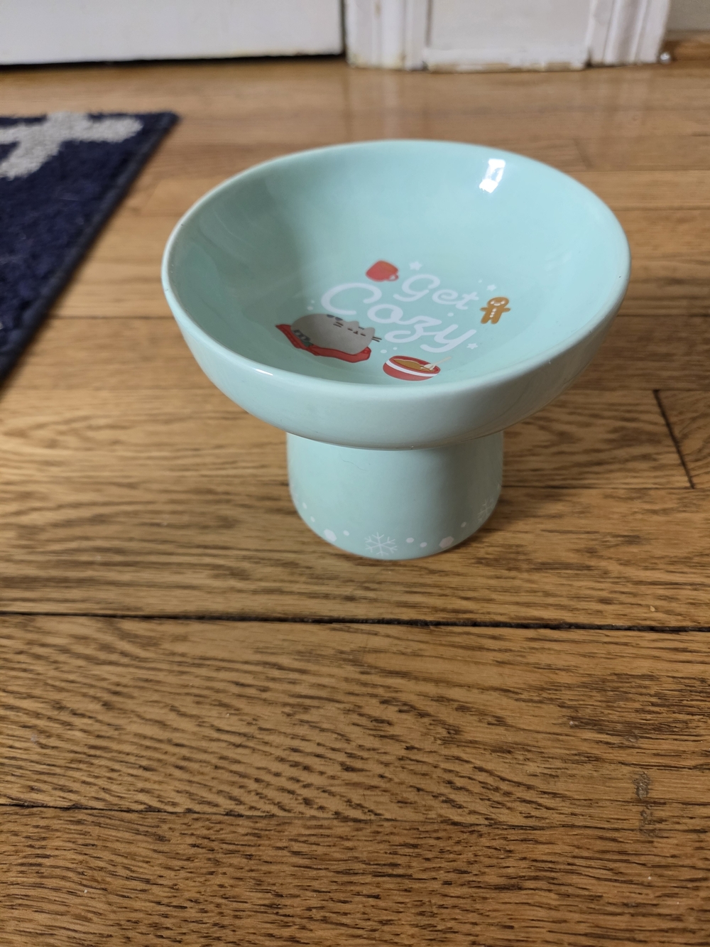 Pusheen Holiday Raised Cat Bowl